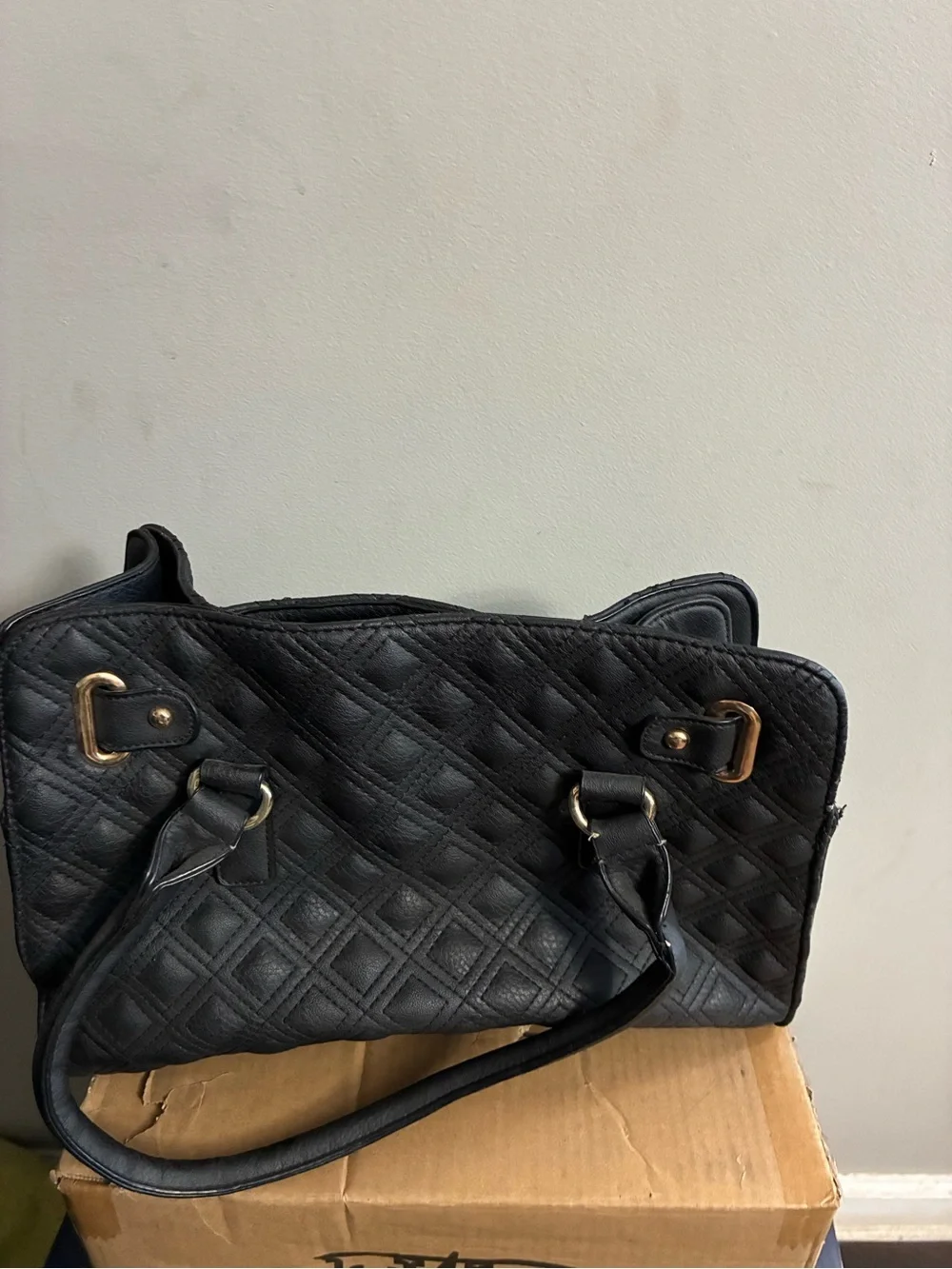 Black Quilted Lock Satchel Handbag - Unbranded